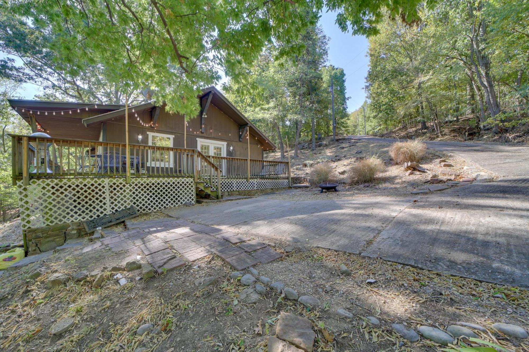 Secluded Vian Retreat Close To Tenkiller Lake Екстер'єр фото